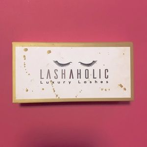 LashAholic luxury lashes